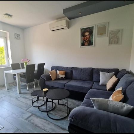 New Modern-Park View-5 Minutes From Diocletian'S Palace Σπλιτ Εξωτερικό φωτογραφία