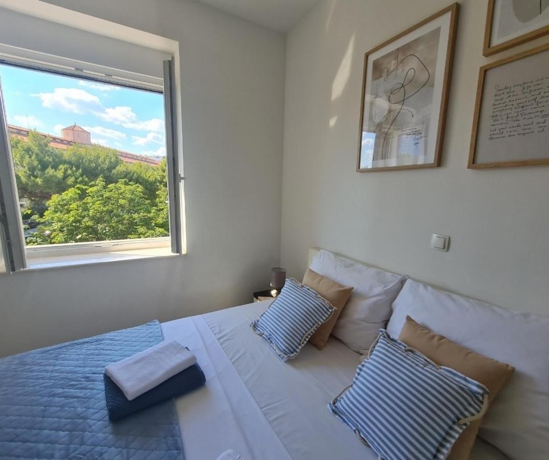 New Modern-Park View-5 Minutes From Diocletian'S Palace Σπλιτ Εξωτερικό φωτογραφία