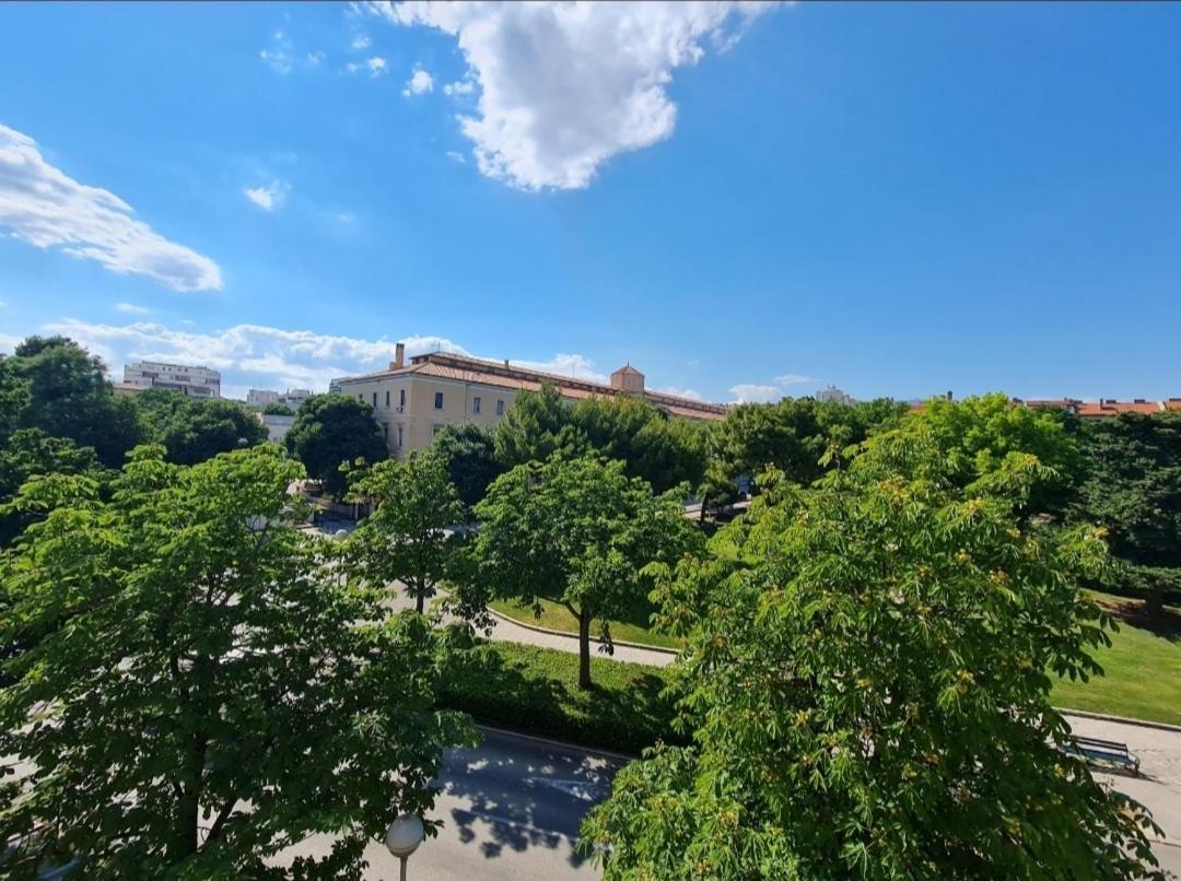 New Modern-Park View-5 Minutes From Diocletian'S Palace Σπλιτ Εξωτερικό φωτογραφία